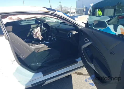 2018 Chevrolet Camaro 1Lt из США, поврежденный, VIN 1G1FB1RX9J0170197